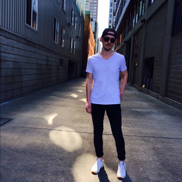 Cason’s Closet - Picture 2 of 8